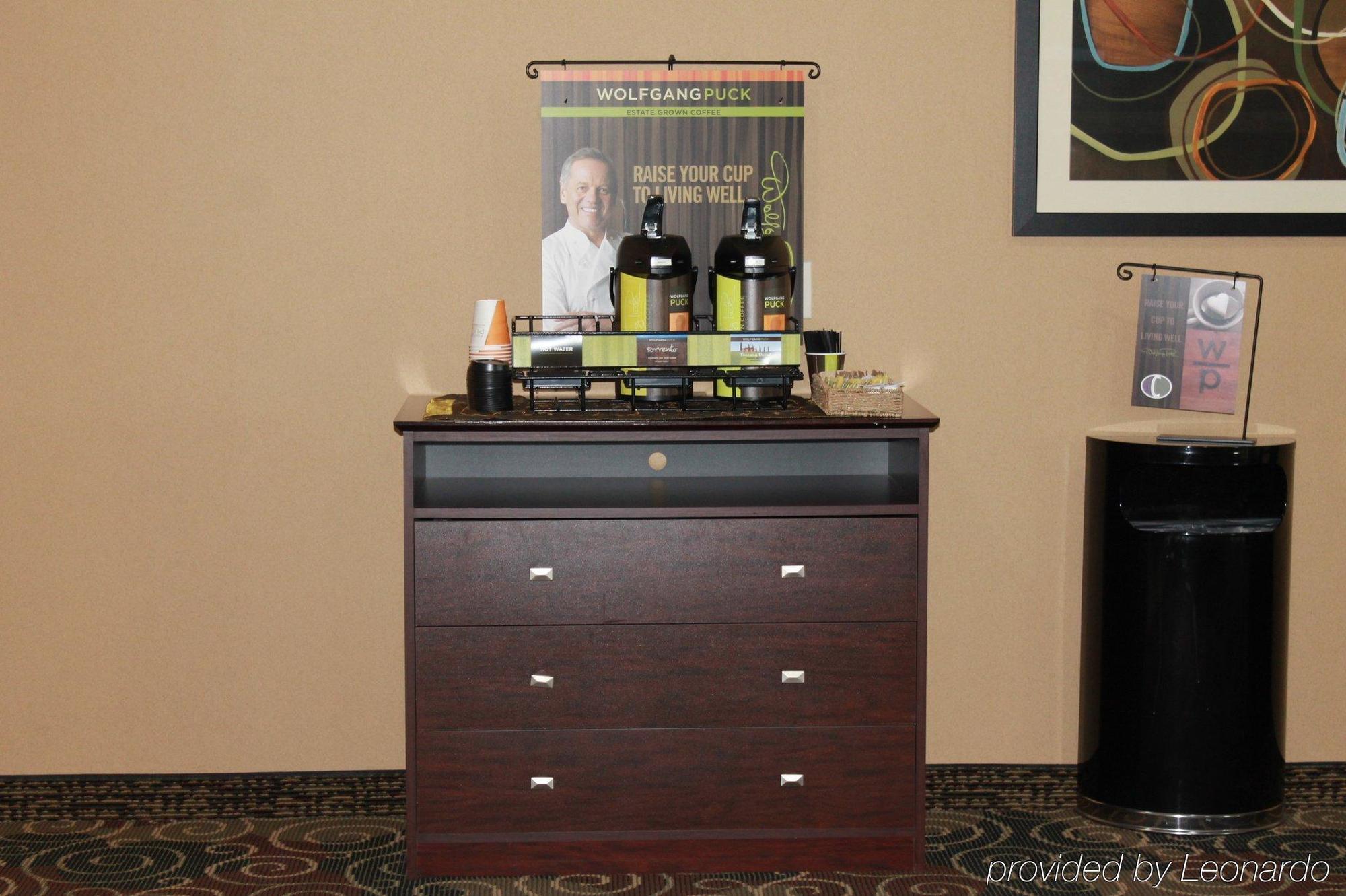 Cobblestone Inn&Suites - Avoca Extérieur photo